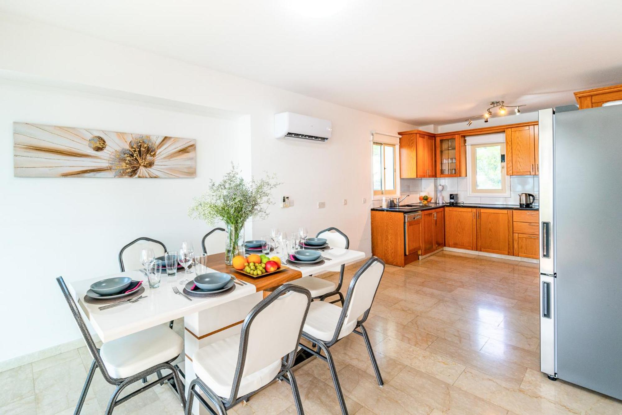 Beach Front Villa Mer Blu By Ezoria Villas Coral Bay Esterno foto