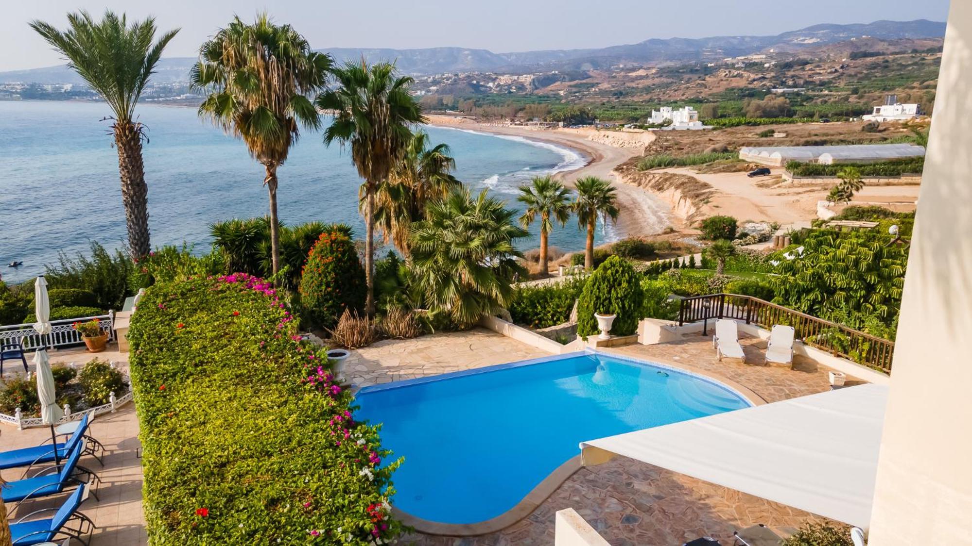 Beach Front Villa Mer Blu By Ezoria Villas Coral Bay Esterno foto